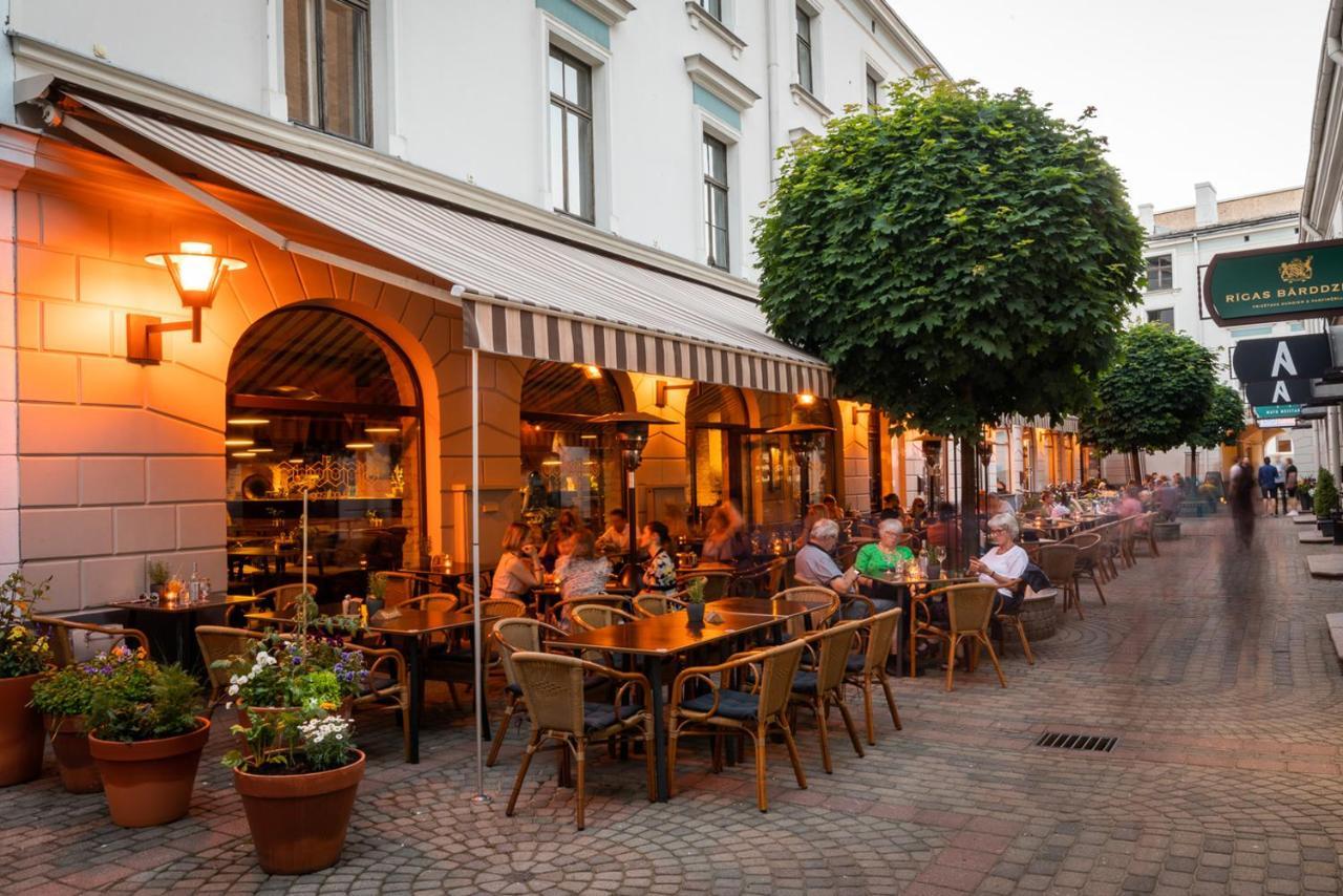 Dzirnavu 92, Free Private Parking Apartman Riga Kültér fotó