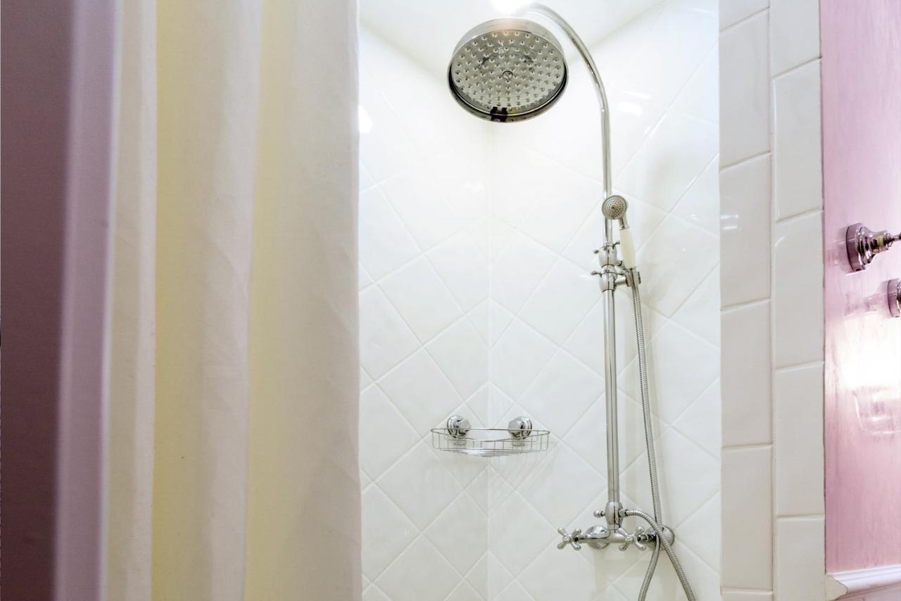 Dzirnavu 92, Free Private Parking Apartman Riga Kültér fotó