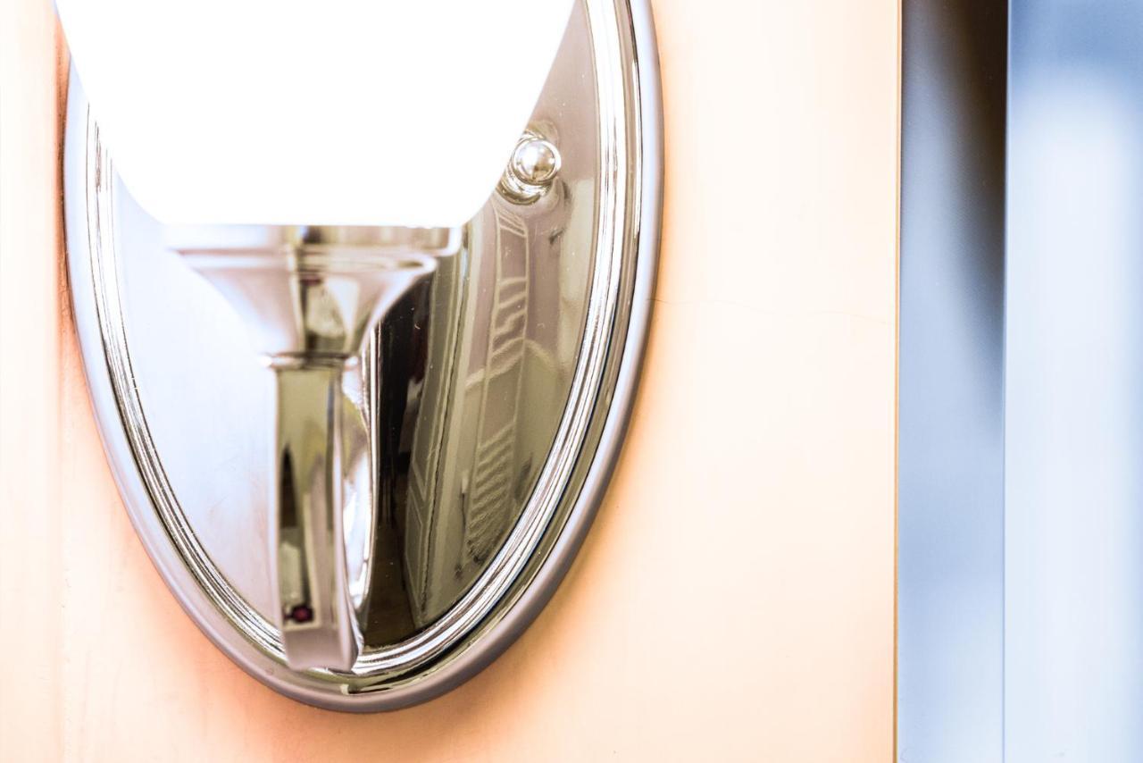 Dzirnavu 92, Free Private Parking Apartman Riga Kültér fotó